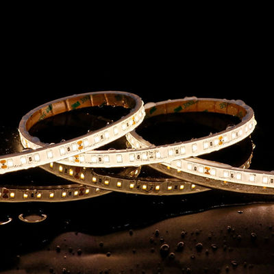 120LEDs 6500K 8mm 防水 IP67 切断板 SMD2835 CRI Ra 70 と LED ストライプライト