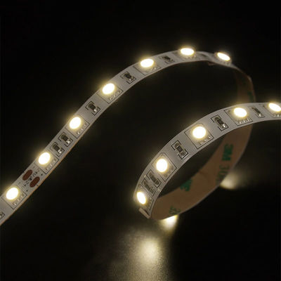 CRI Ra 90 とオンサイトメーター付きの10M LED ストライプライト シリコンカバー スマート Smd2835