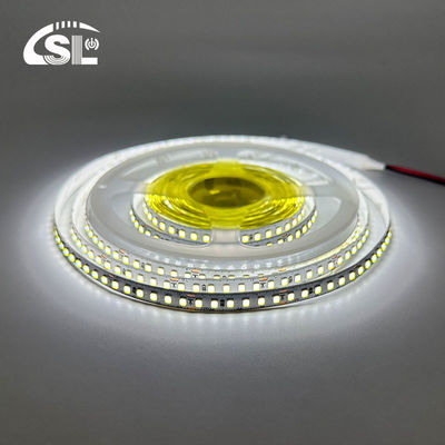 140 LED/m 50000 時間稼働寿命の柔軟なSMD2835 LEDライトストライプ